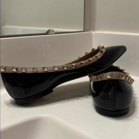VALENTINO GARAVANI Rockstud leather point-toe flats - Picture 3 of 11